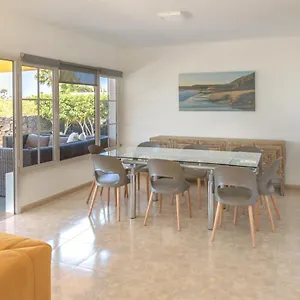 hyde-park-lane-villas.in-canary-islands.com/